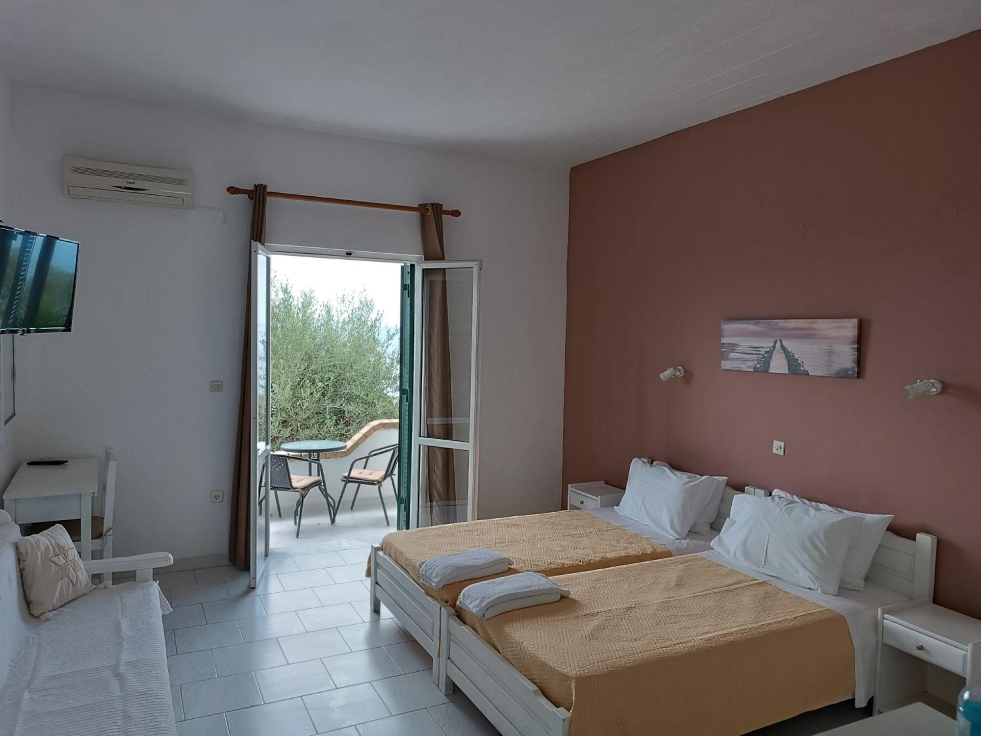 Nikos - Eleni Apartment Barbati Exterior photo